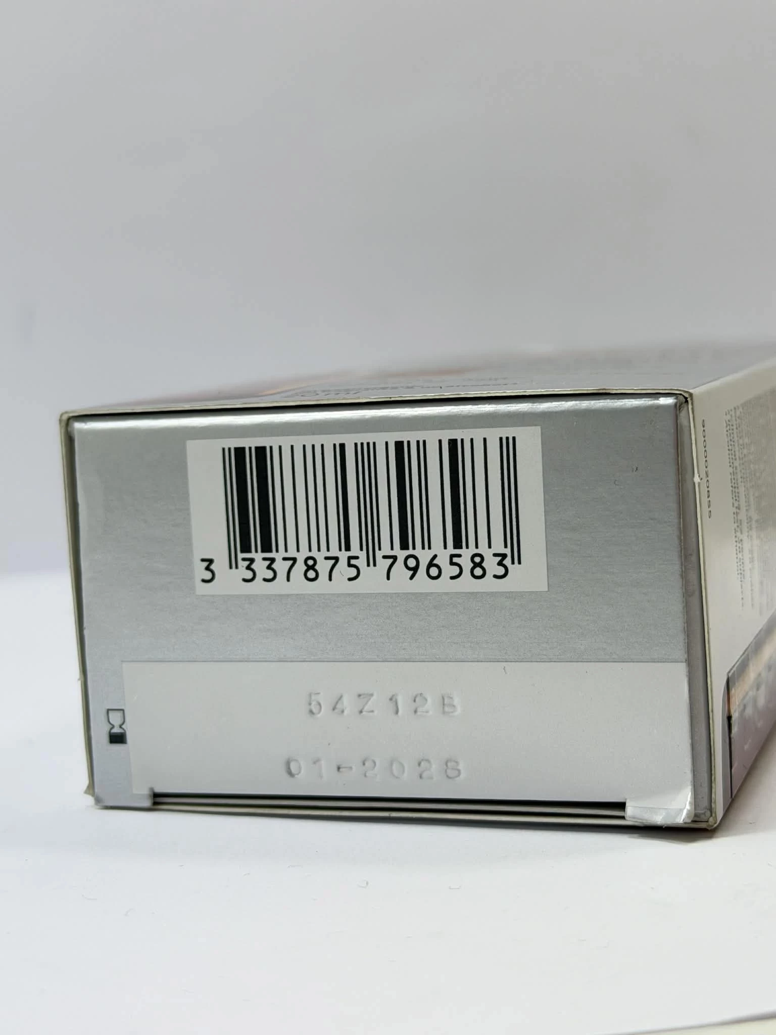 vichy-liftactiv-supreme-vitamin-c-serum-rozswietlajace-z-15-czystej-witam-ean-gtin-3337875796583