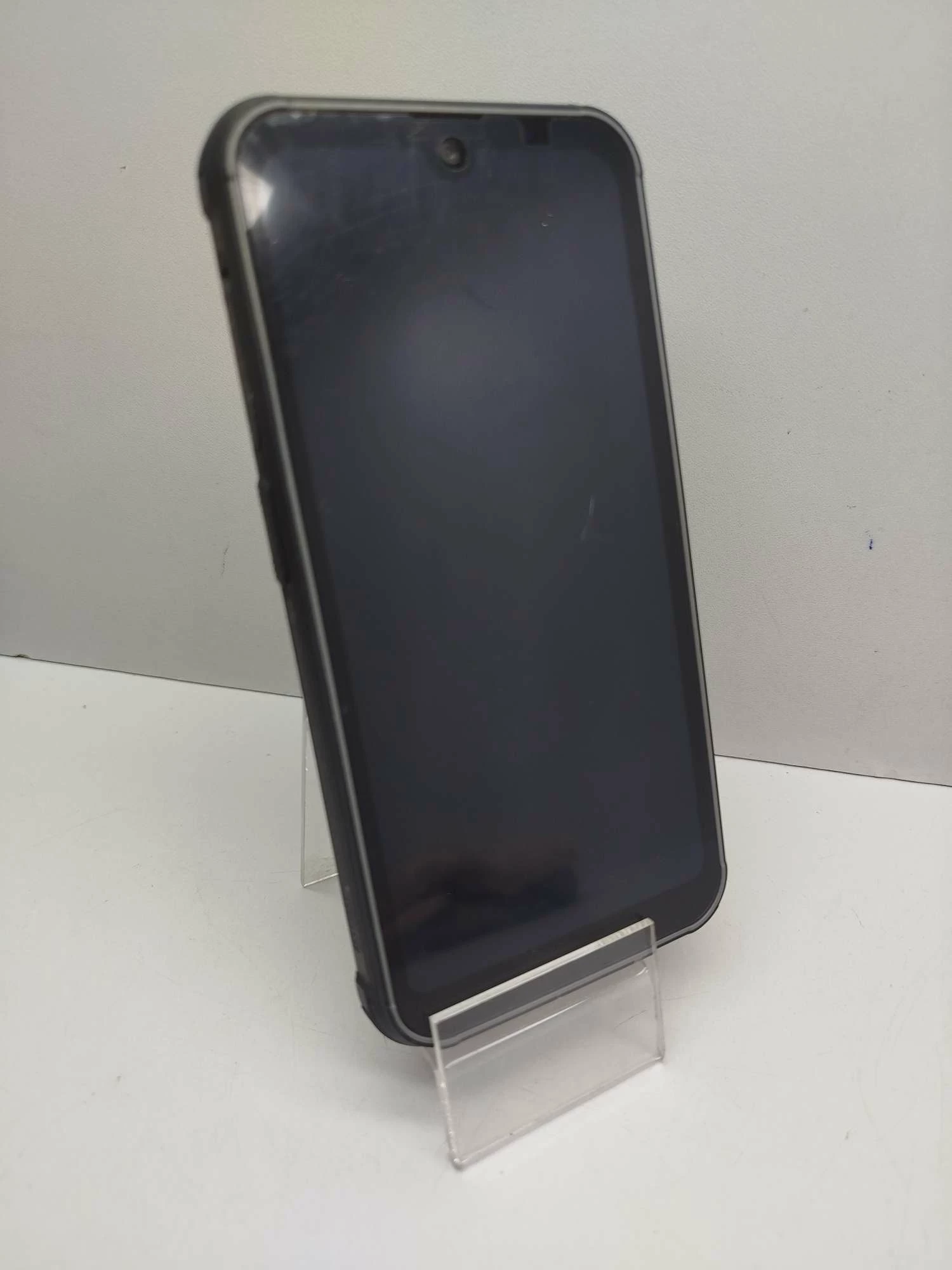 telefon-maxcom-ms572-3-maja-9-lipno