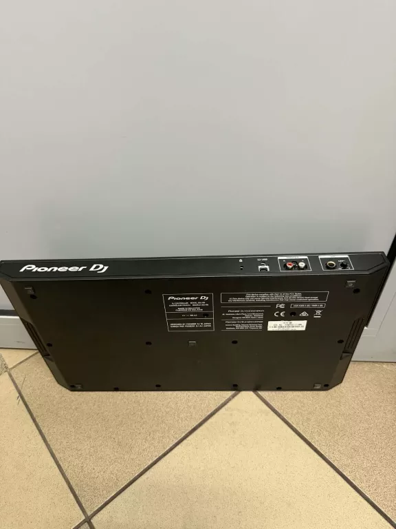 kontroler-pioner-dj-ddj-rb-pilsudskiego-91-zawiercie