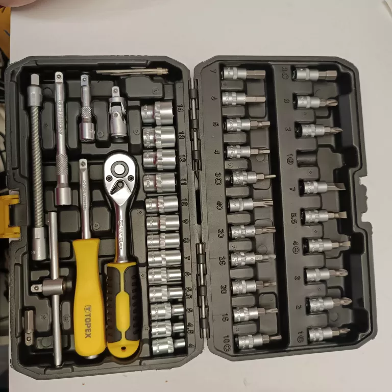 zestaw-kluczy-inbusowych-i-nasadowych-14-topex-38d640-46-szt-ean-gtin-5902062386403