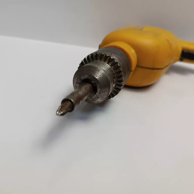 wiertarka-zolta-toya-79010-typ-uchwytu-129629-2