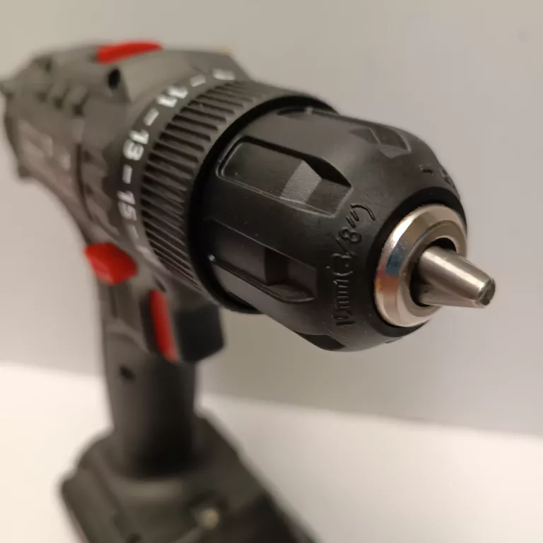 wkretarka-ferm-cdm1199-pojemnosc-akumulatora-200