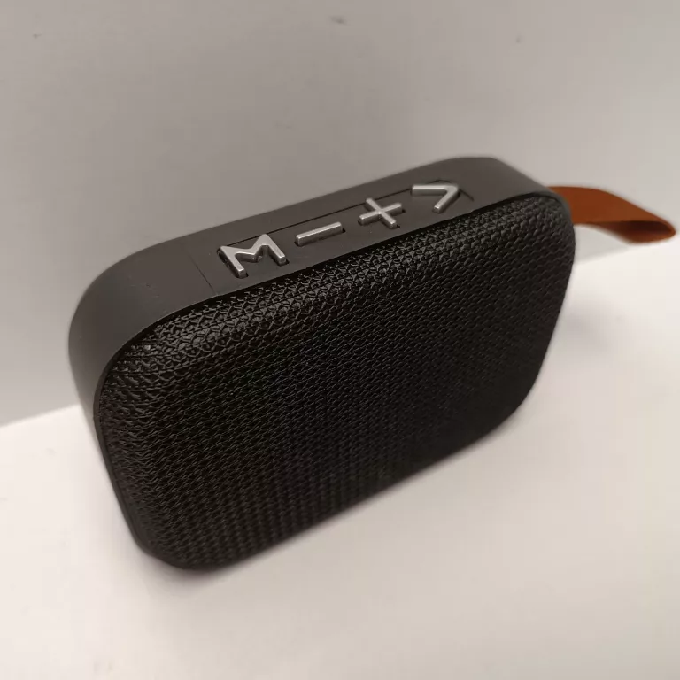 glosnik-bt-czarny-ean-gtin-5906453180458