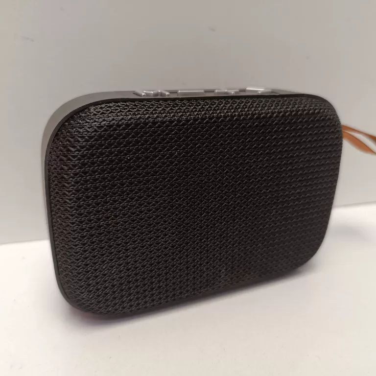 glosnik-bt-czarny-osiedle-teatralne-3u15-krakow