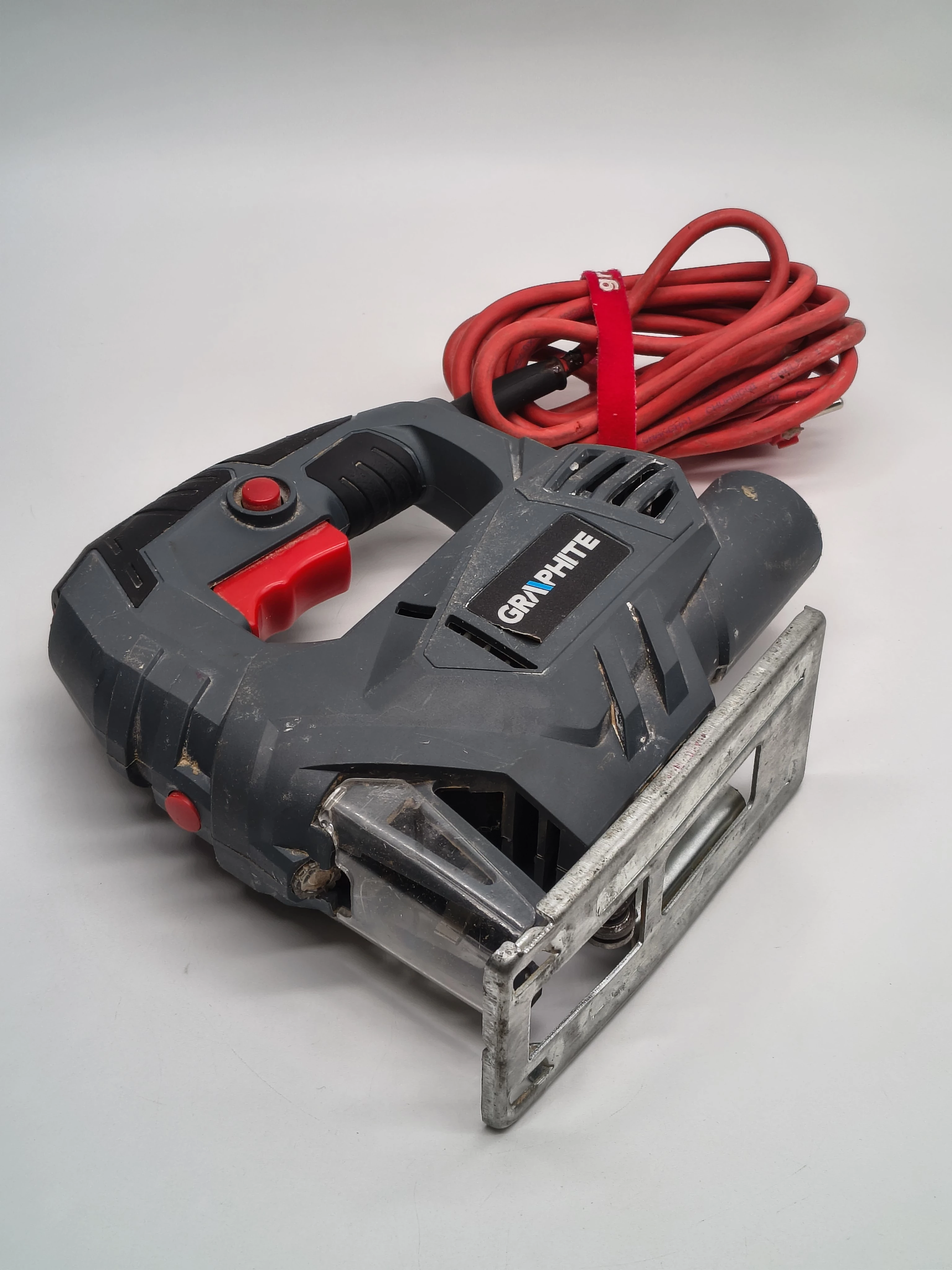 wyrzynarka-graphite-58go47-ean-gtin-5902062058546