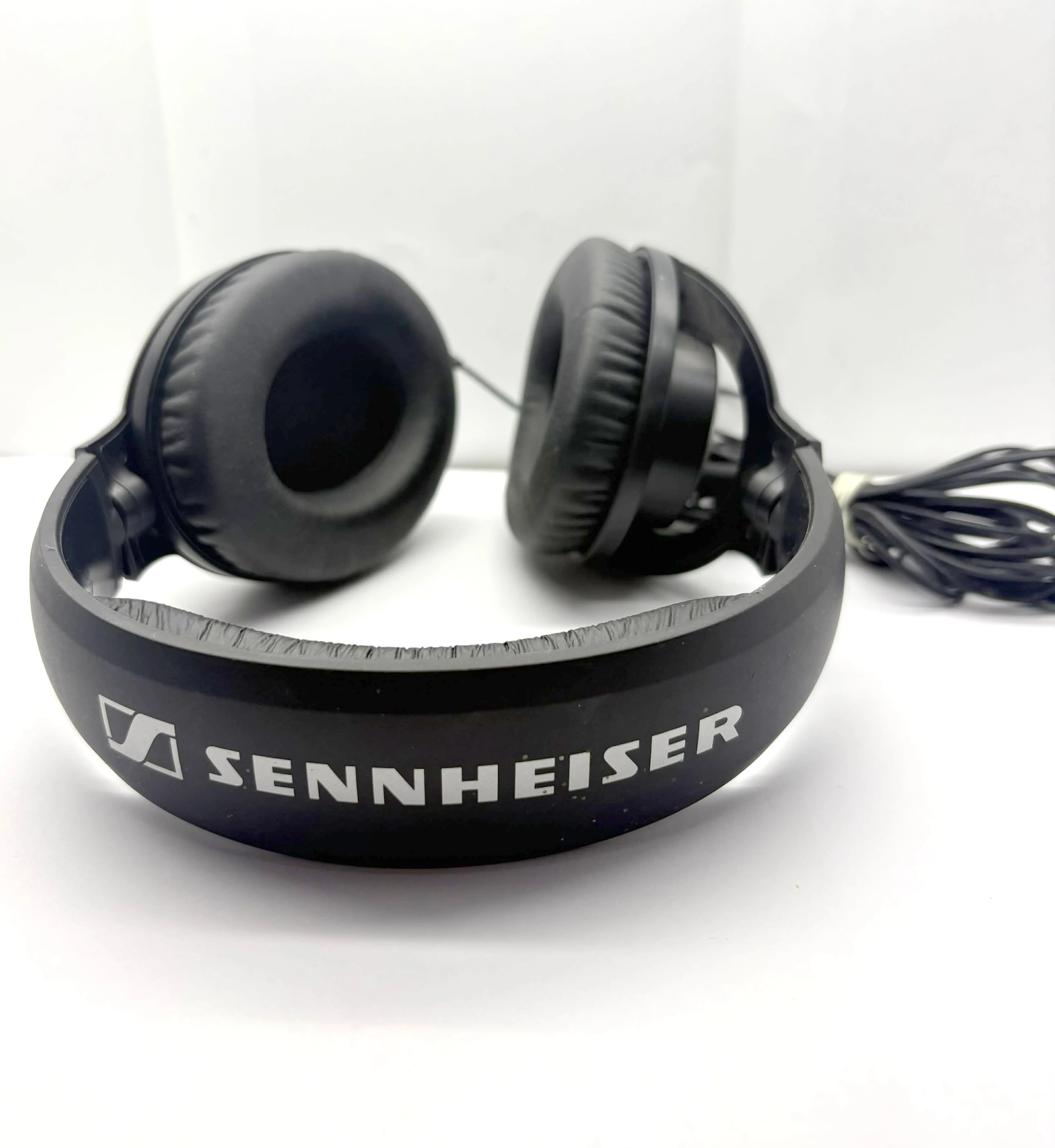 sluchawki-nauszne-przewodowe-sennheiser-hd201-ean-gtin-615104100886