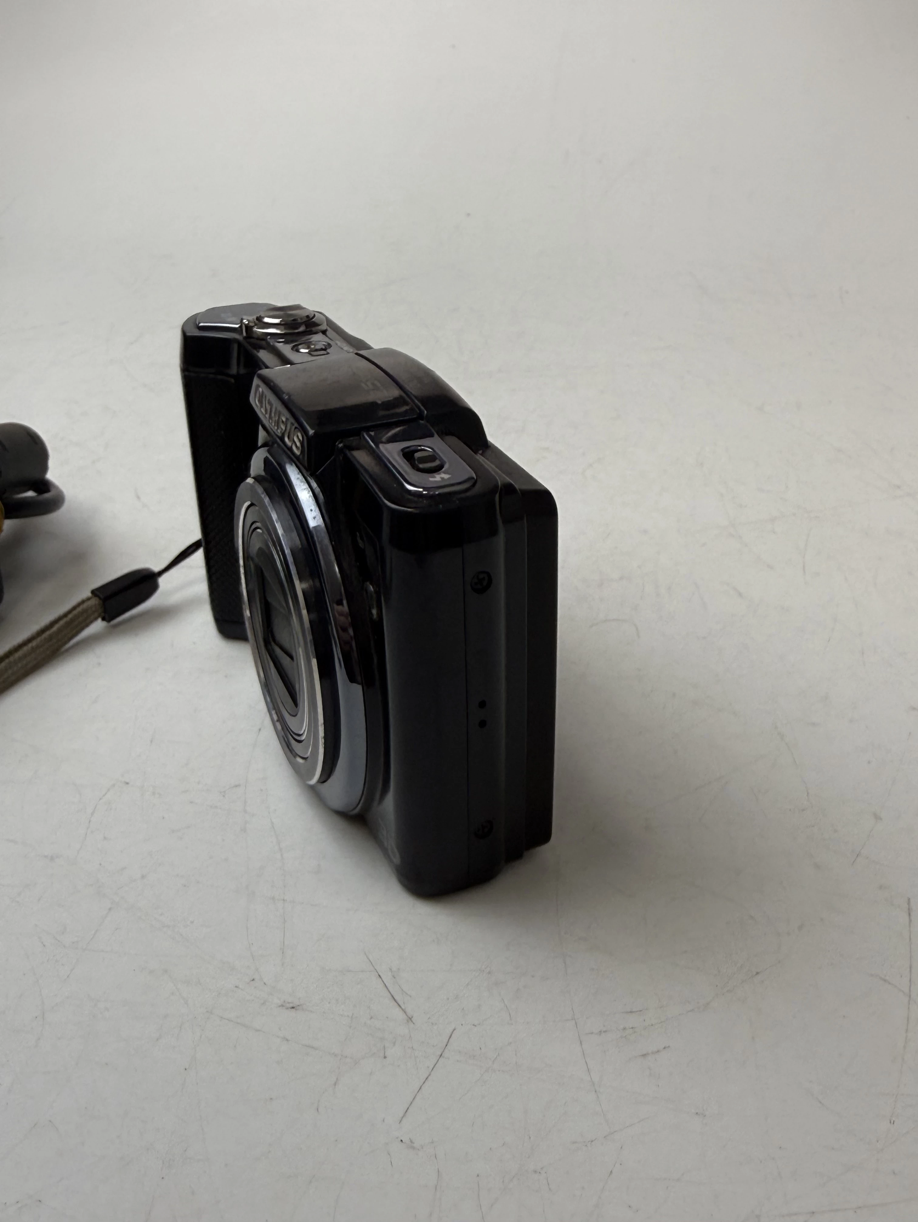 apatar-olympus-sz-20-stan-11323-2