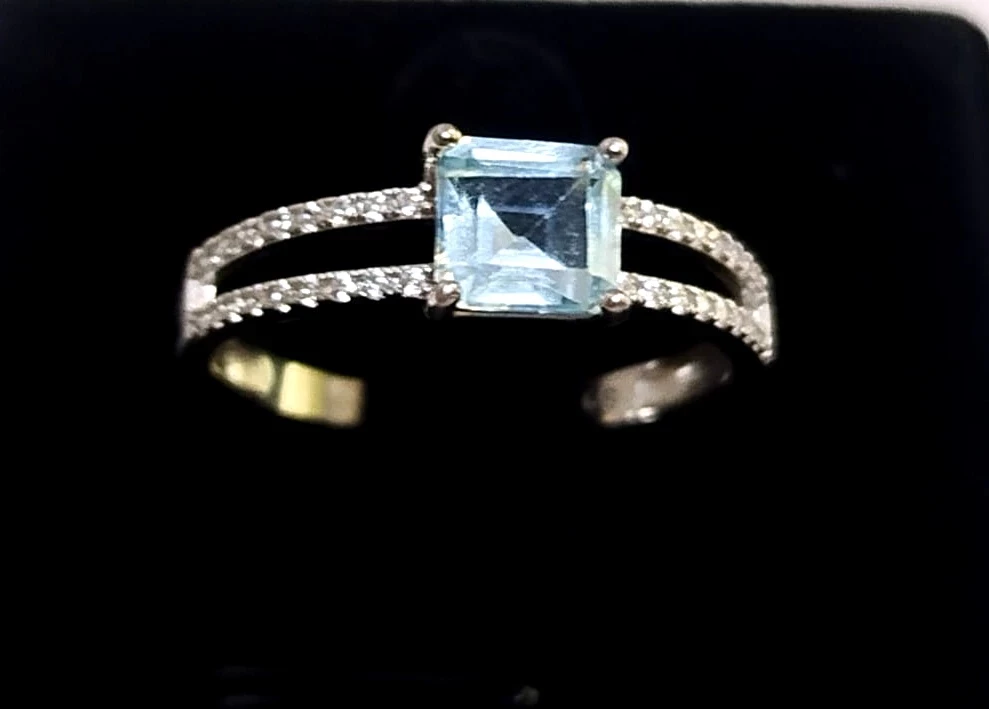 srebrny-pierscionek-proby-925-z-akwamarynem-waga-195-g-rozmiar-21-material-15835-4