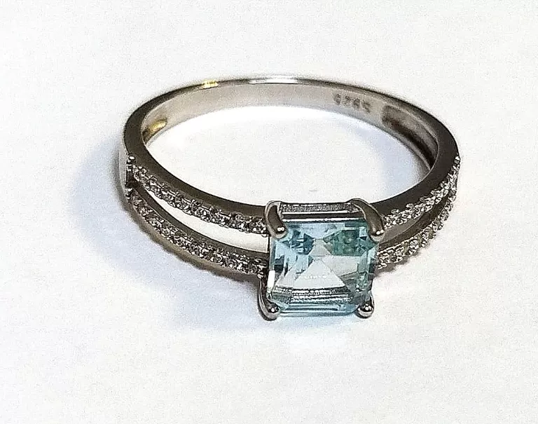 srebrny-pierscionek-proby-925-z-akwamarynem-waga-195-g-rozmiar-21-rodzaj-2205-2