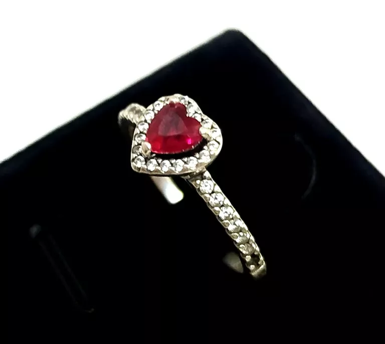 pandora-pierscionek-z-wypuklym-czerwonym-sercem-p925-waga-211-g-rozmiar-1-ean-gtin-5700303024370