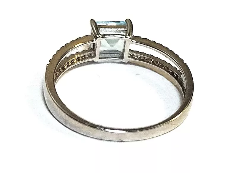 srebrny-pierscionek-proby-925-z-akwamarynem-waga-195-g-rozmiar-21-stan-11323-2