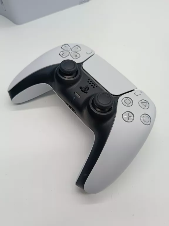 konsola-sony-ps5-1tb-z-napedem-cfi-2116-komplet-gw-media-stan-bdb-kod-producenta-cfi-2116