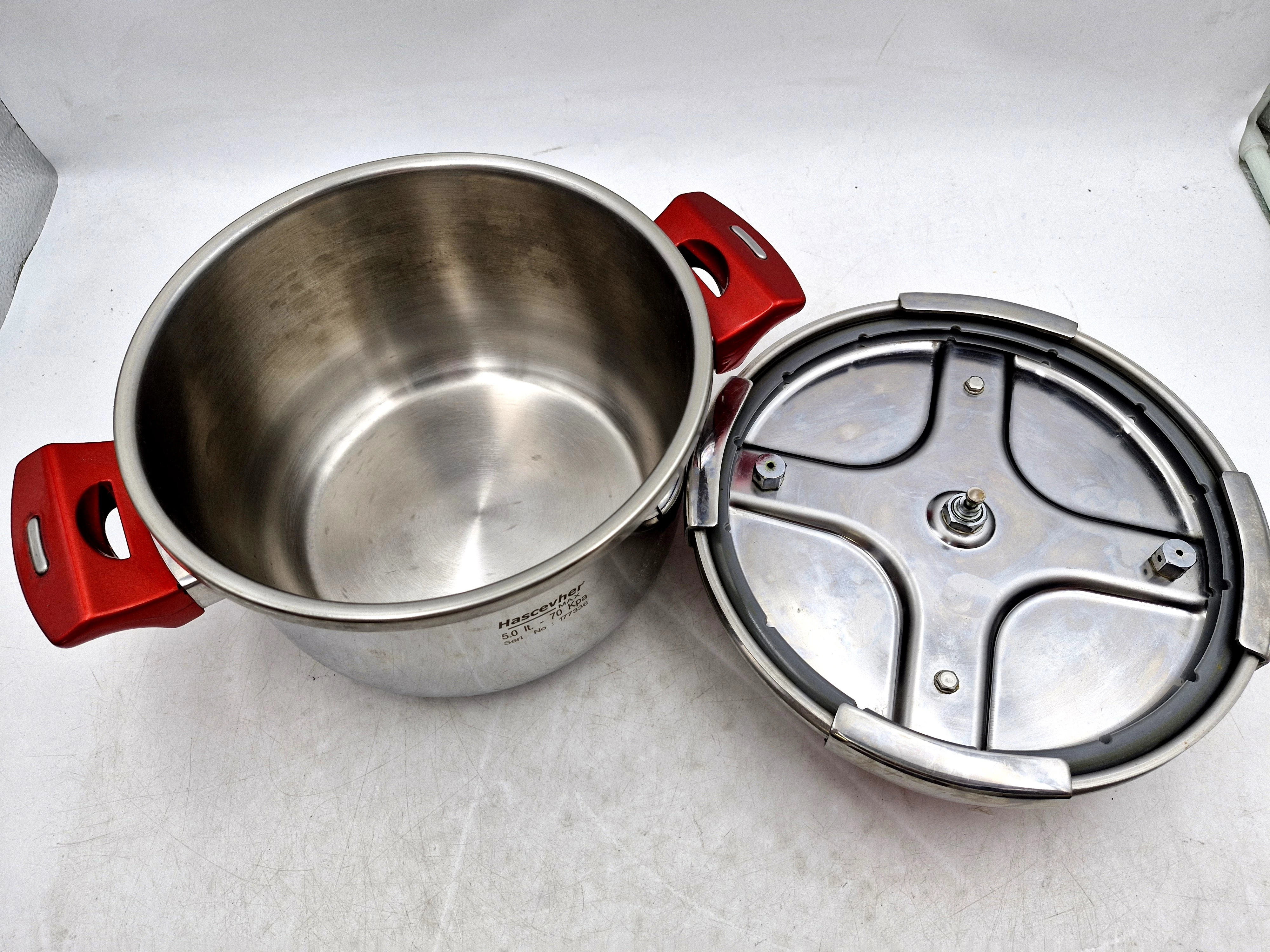 szybkowar-hascevher-czerwony-5-litrow-pojemnosc-5000