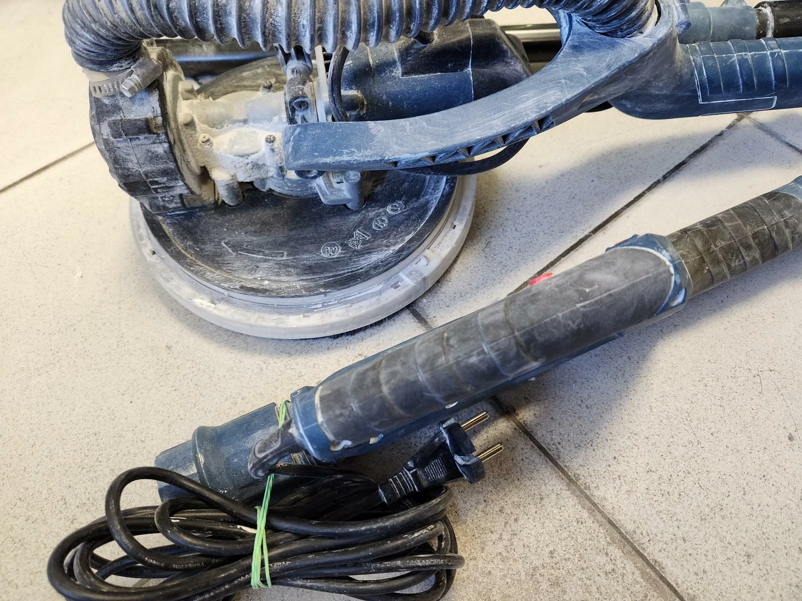 szlifierka-do-gipsu-zyrafa-dedra-ded7766-torba-2024-stan-11323-2