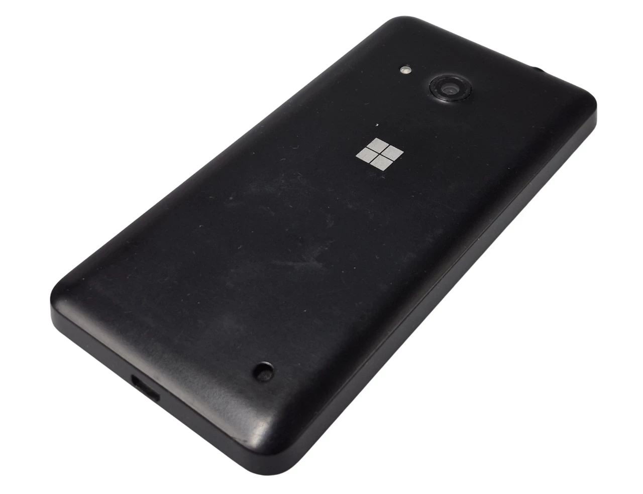 telefon-windows-phone-lumia-550-stan-11323-2