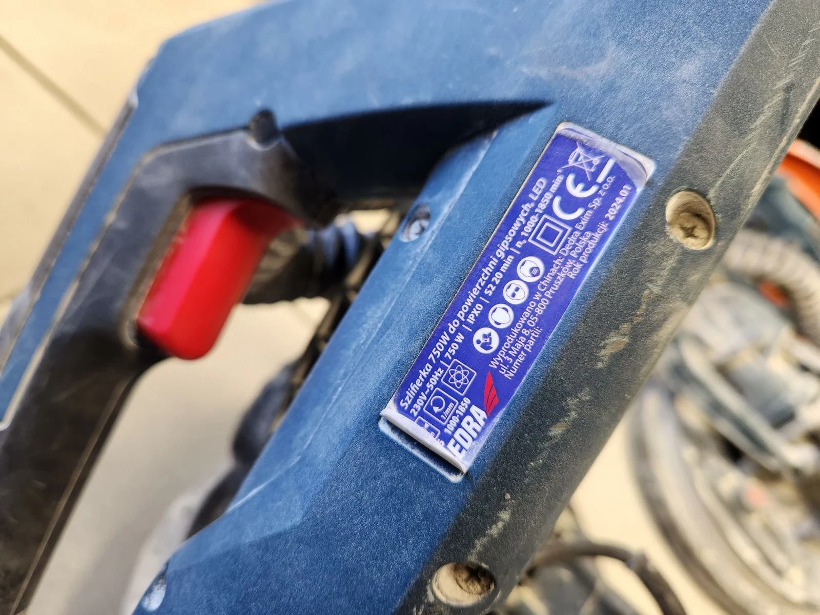 szlifierka-do-gipsu-zyrafa-dedra-ded7766-torba-2024-marka-248811-950237