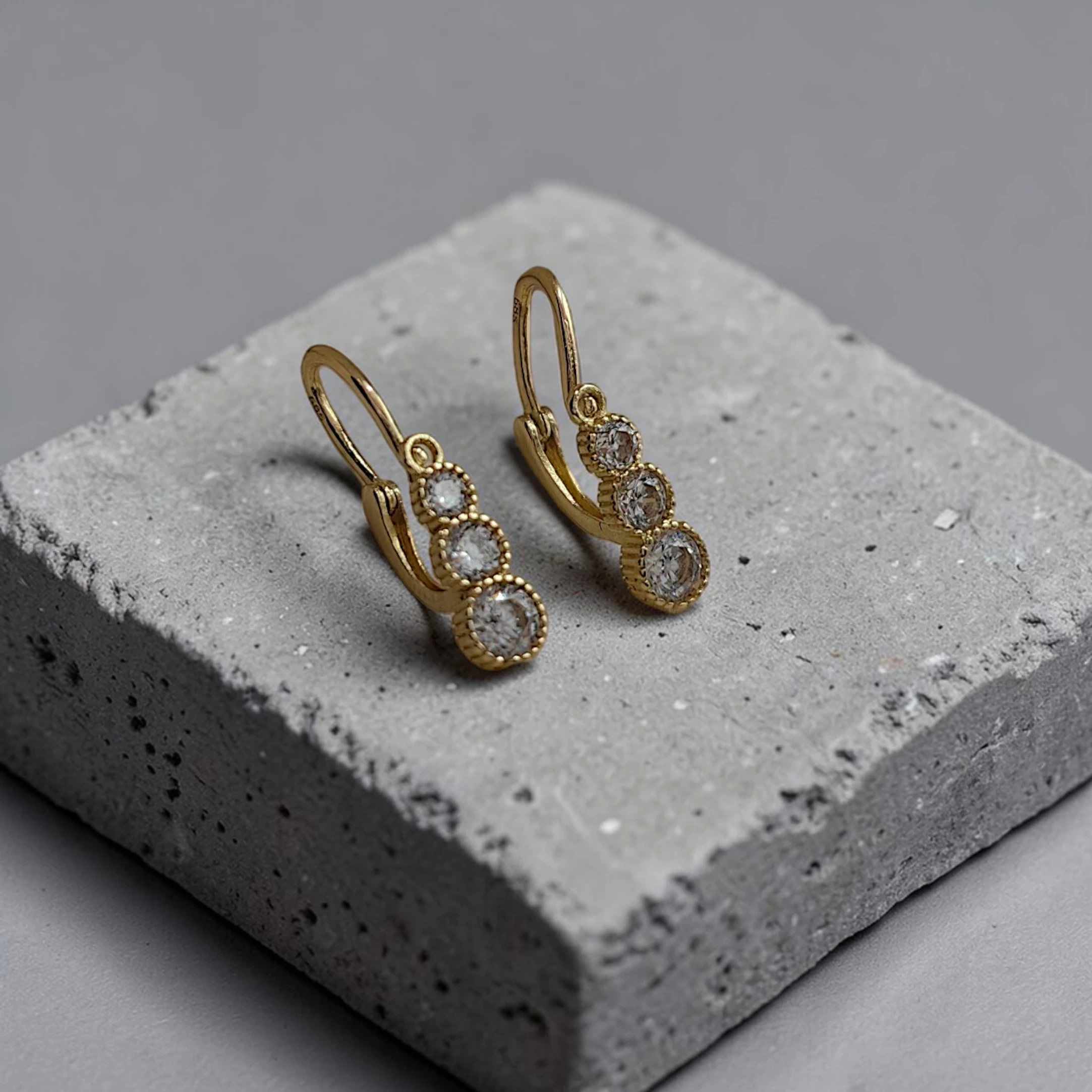 przepiekne-blyszczace-zlote-kolczyki-124g-585-krolowej-jadwigi-20d-dabrowa-gornicza