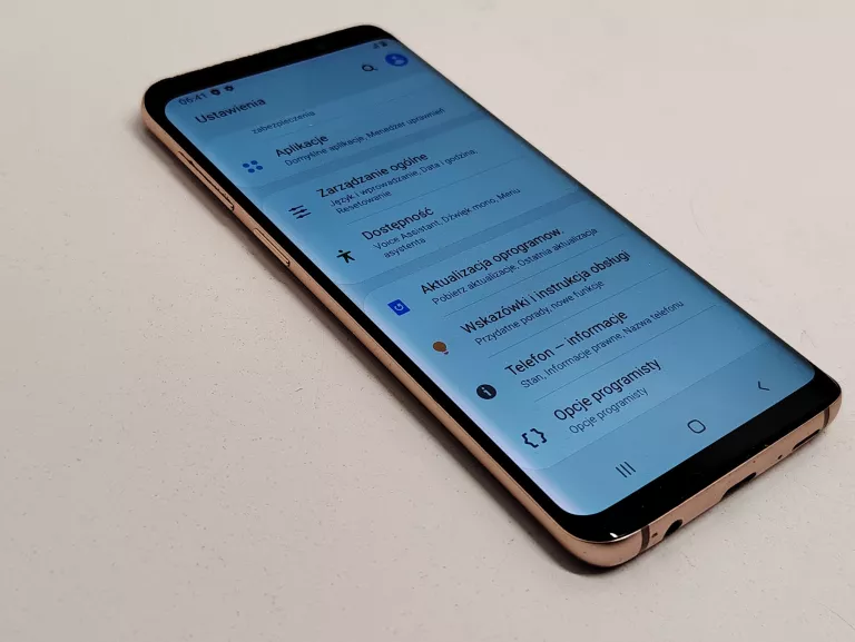telefon-samsung-galaxy-s9-4-gb-64-gb-przekatna-ekranu-620