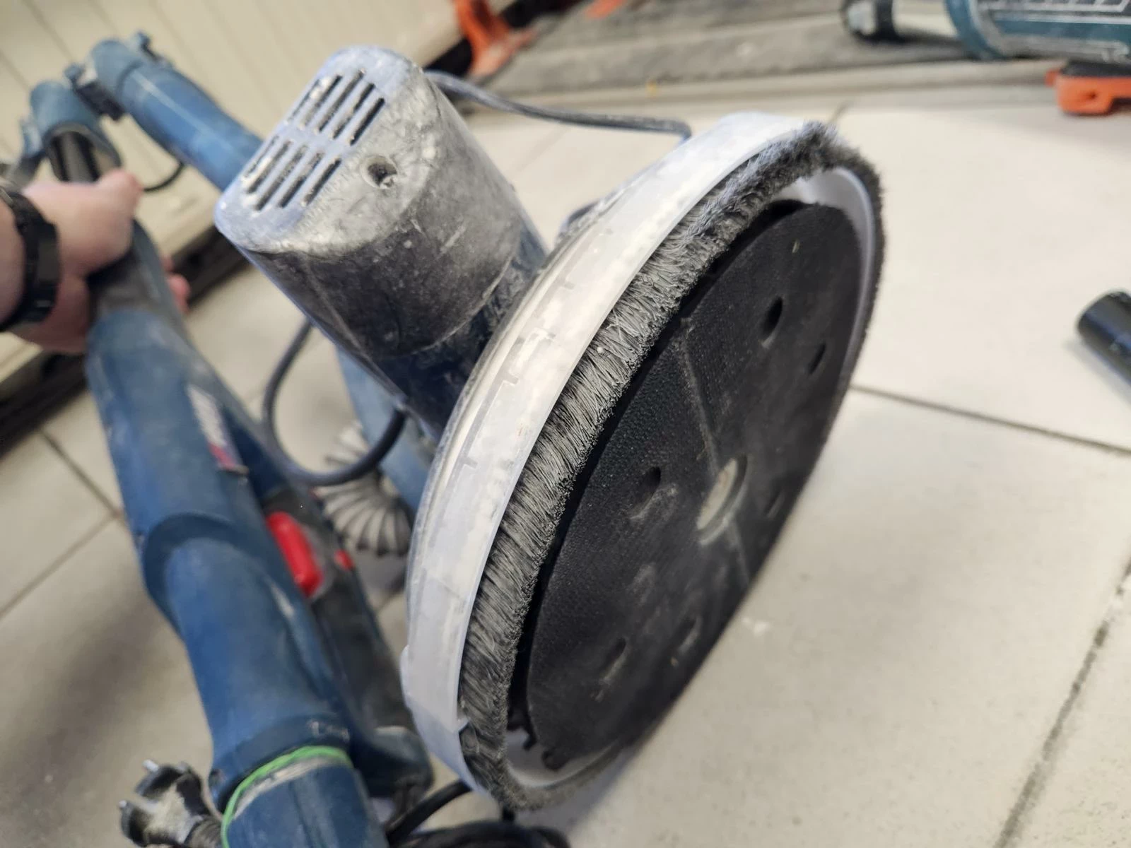 szlifierka-do-gipsu-zyrafa-dedra-ded7766-torba-2024-kod-producenta-ded7766