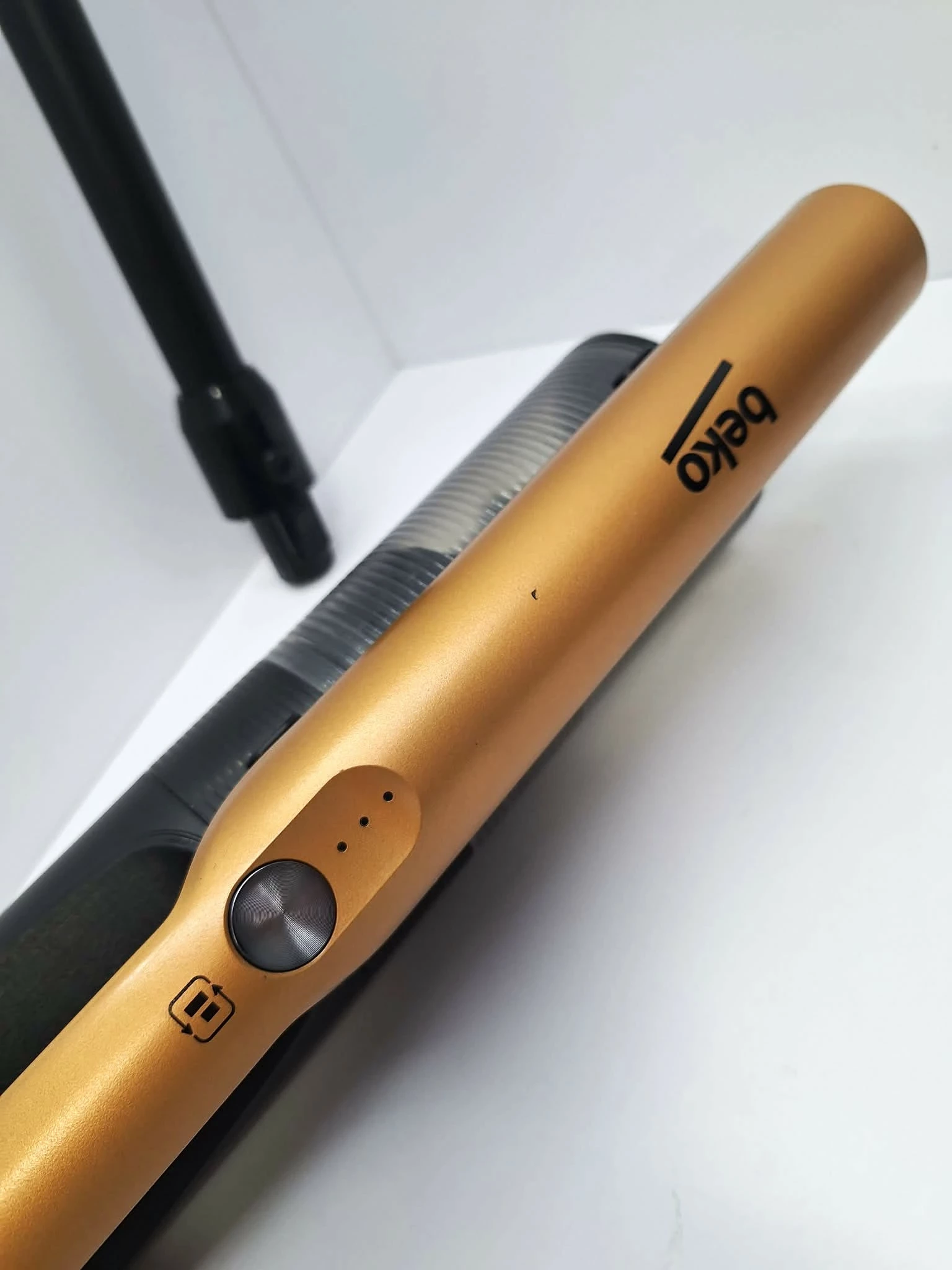 odkurzacz-pionowy-beko-slimclean-vrt65421vc-wielokolorowy-bezprzewodowy-czas-pracy-bezprzewodowej-40