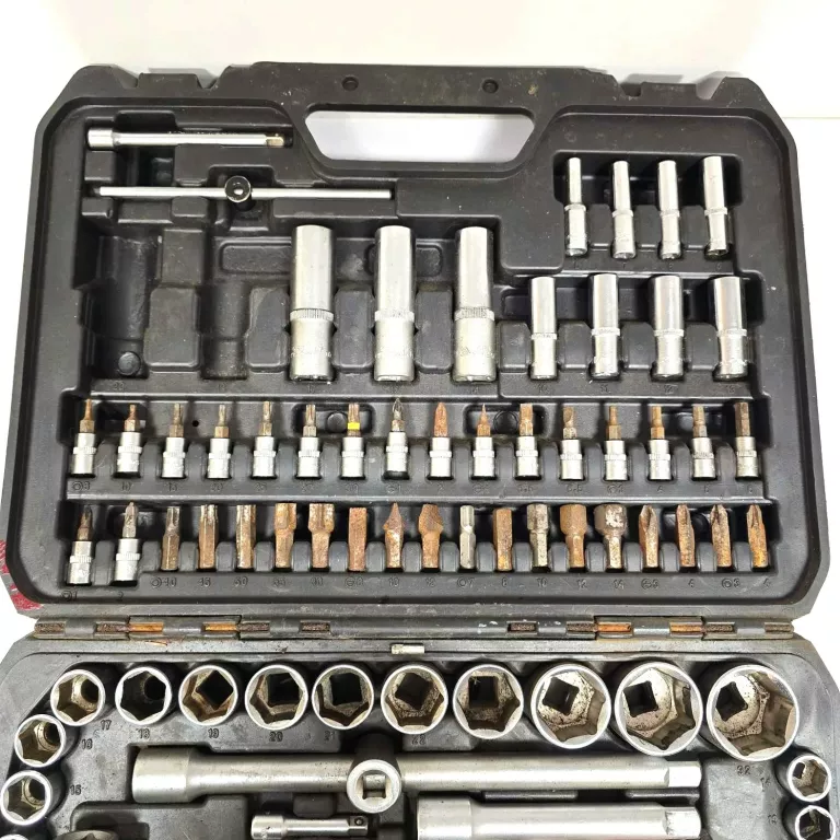 zestaw-kluczy-yato-yt-38791-108el-liczba-elementow-w-zestawie-108