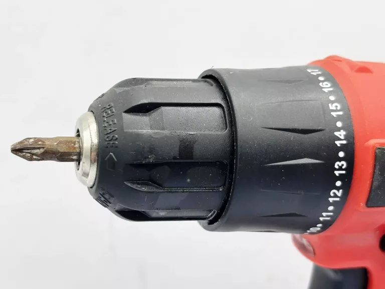 wkretarka-ferm-cdm1177-at-okazja-at-pojemnosc-akumulatora-200