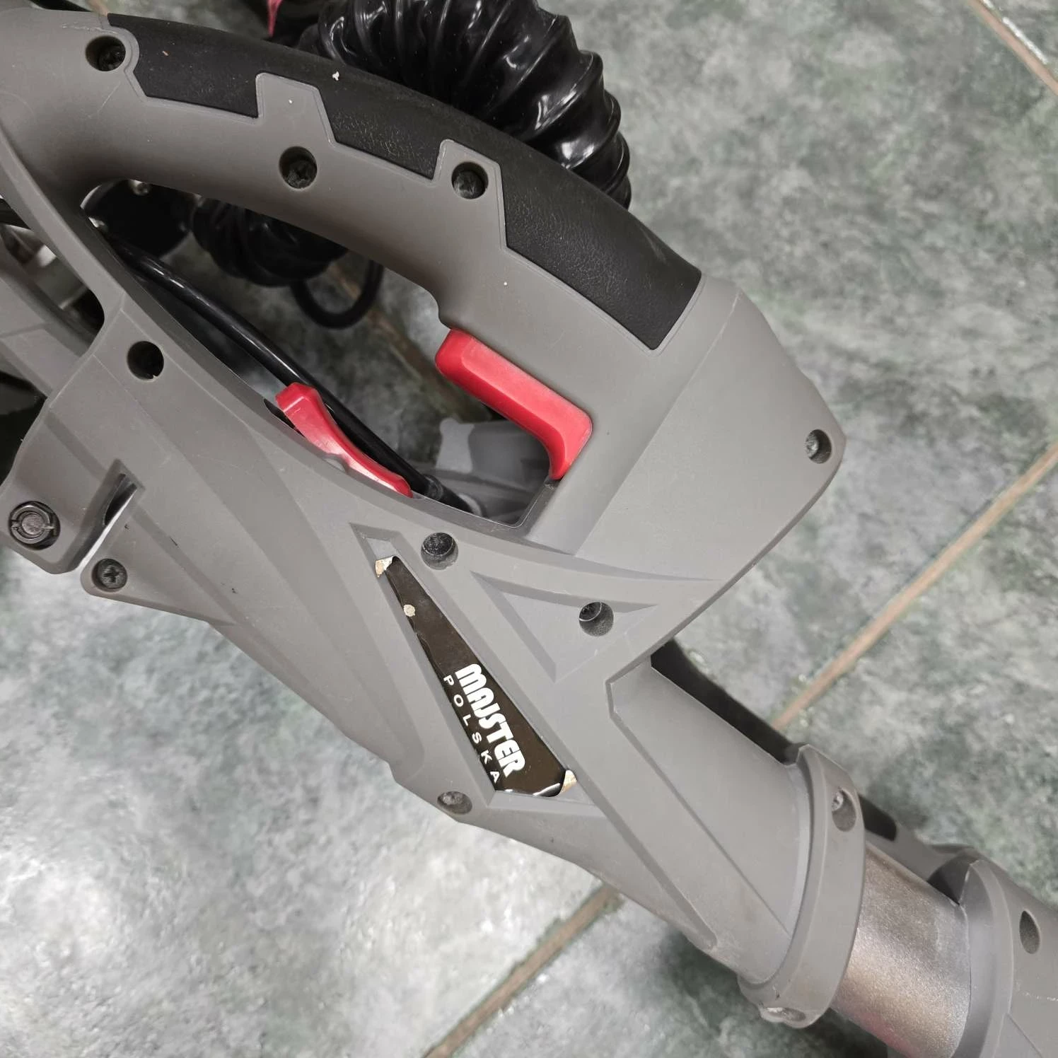 zyrafa-do-gipsu-szlifierka-majster-mp0025-1450w-230v-led-stan-11323-2