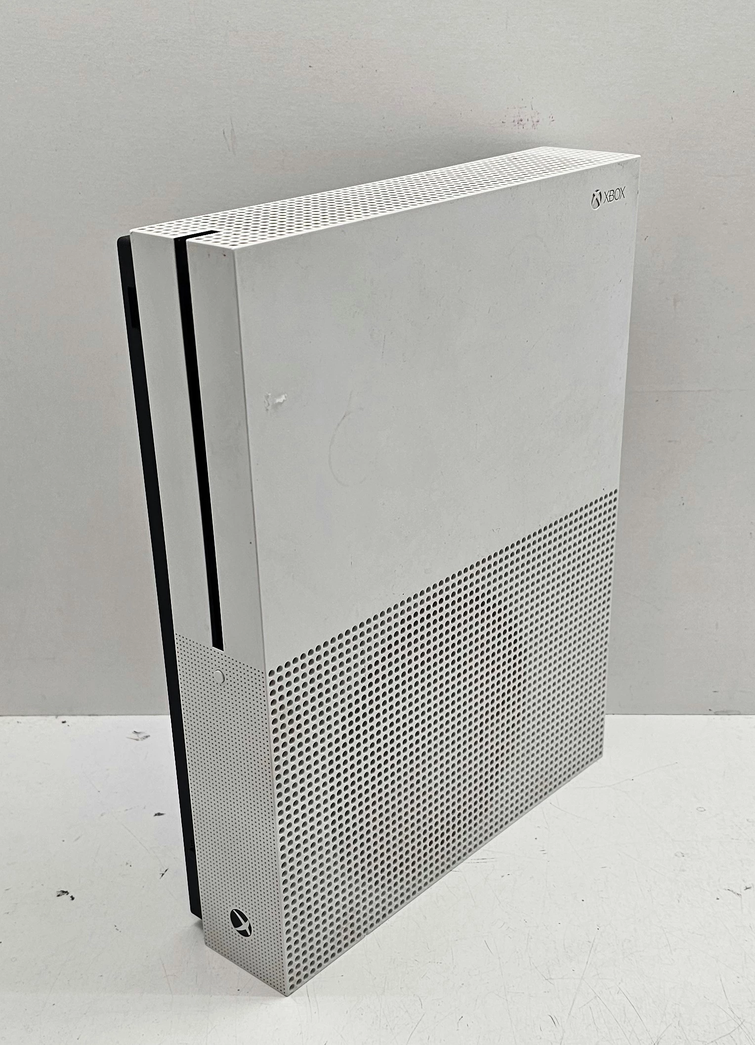 konsola-microsoft-xbox-one-s-all-digital-1-tbpad-stan-11323-2