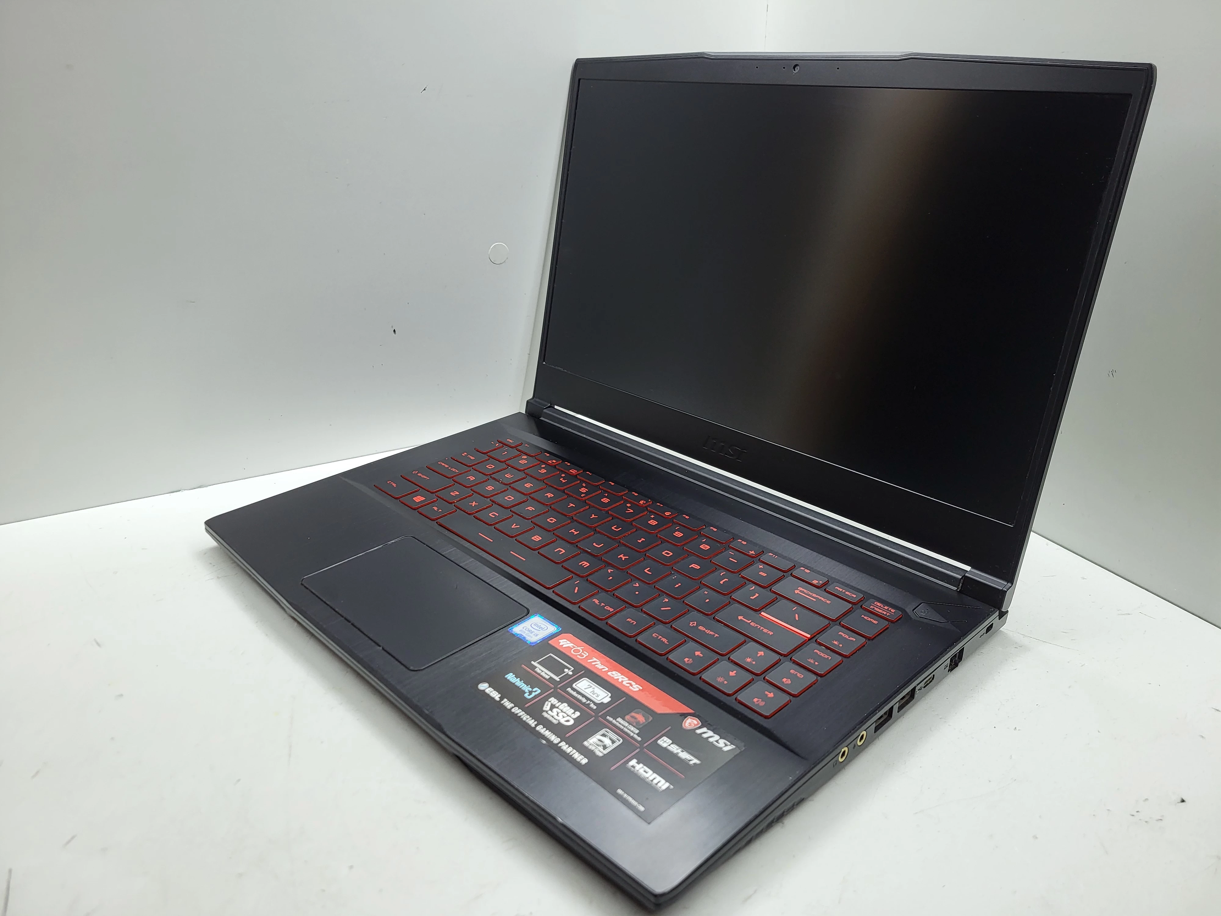 laptop-msi-gf63-thin-8rc5-i5-8300h8gbram256gb-ssd-kod-producenta-gf63-thin-8rcs