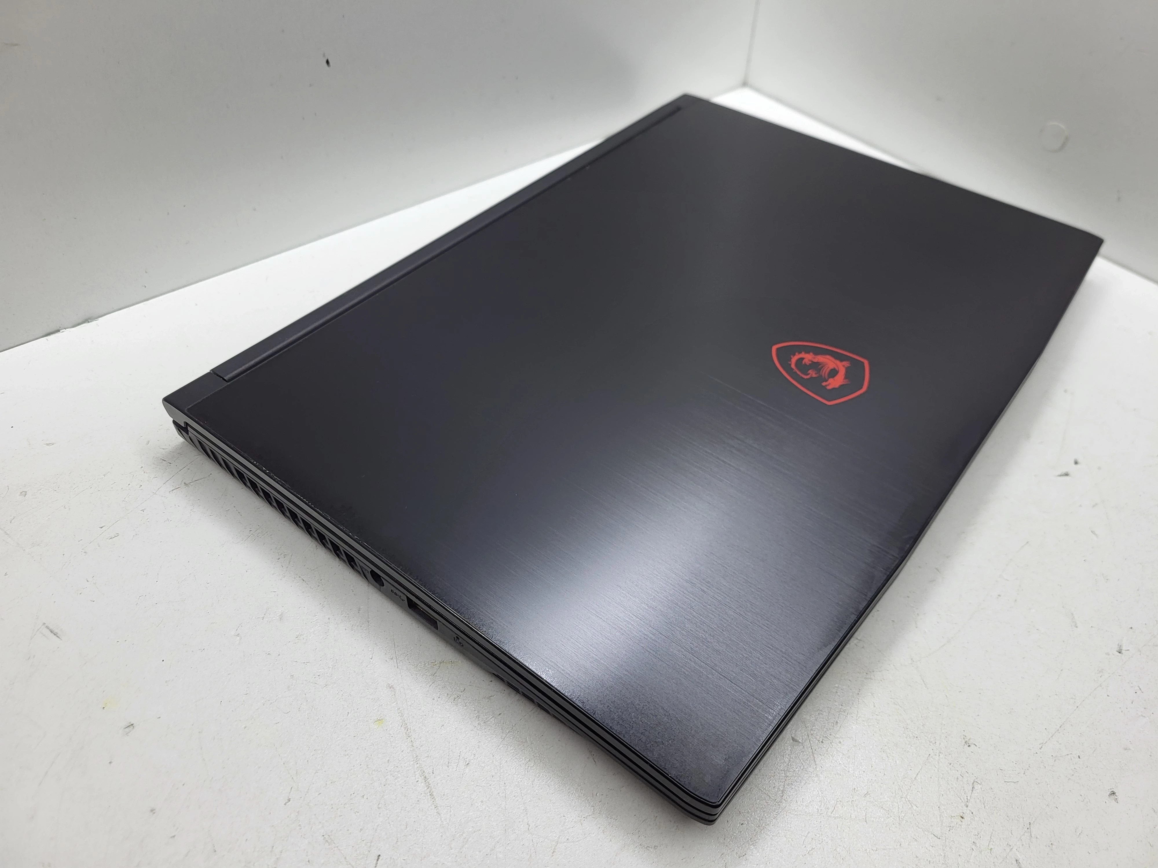 laptop-msi-gf63-thin-8rc5-i5-8300h8gbram256gb-ssd-pojemnosc-dysku-256