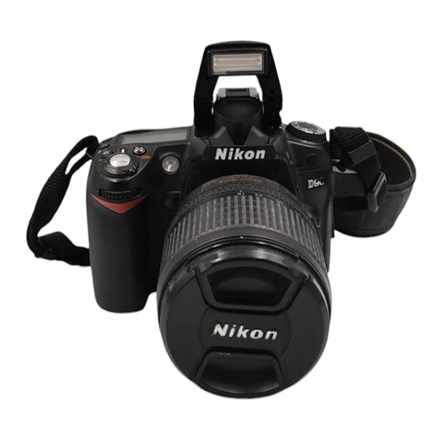 lustrzanka-nikon-d90-obiektyw-nikkor-dx-18-105mm-targowa-20-warszawa