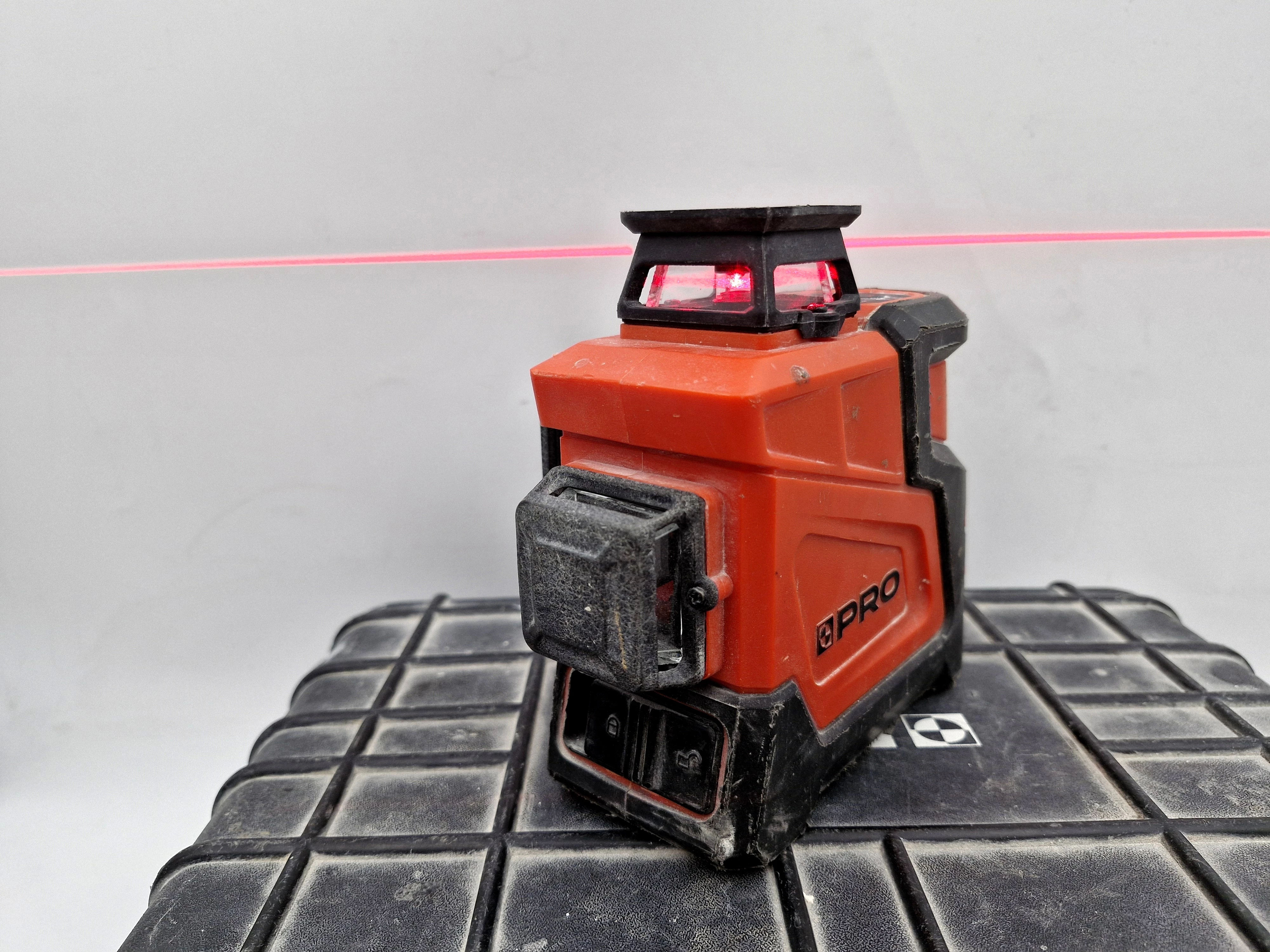 laser-krzyzowy-pro-lk-3603d-stan-11323-2