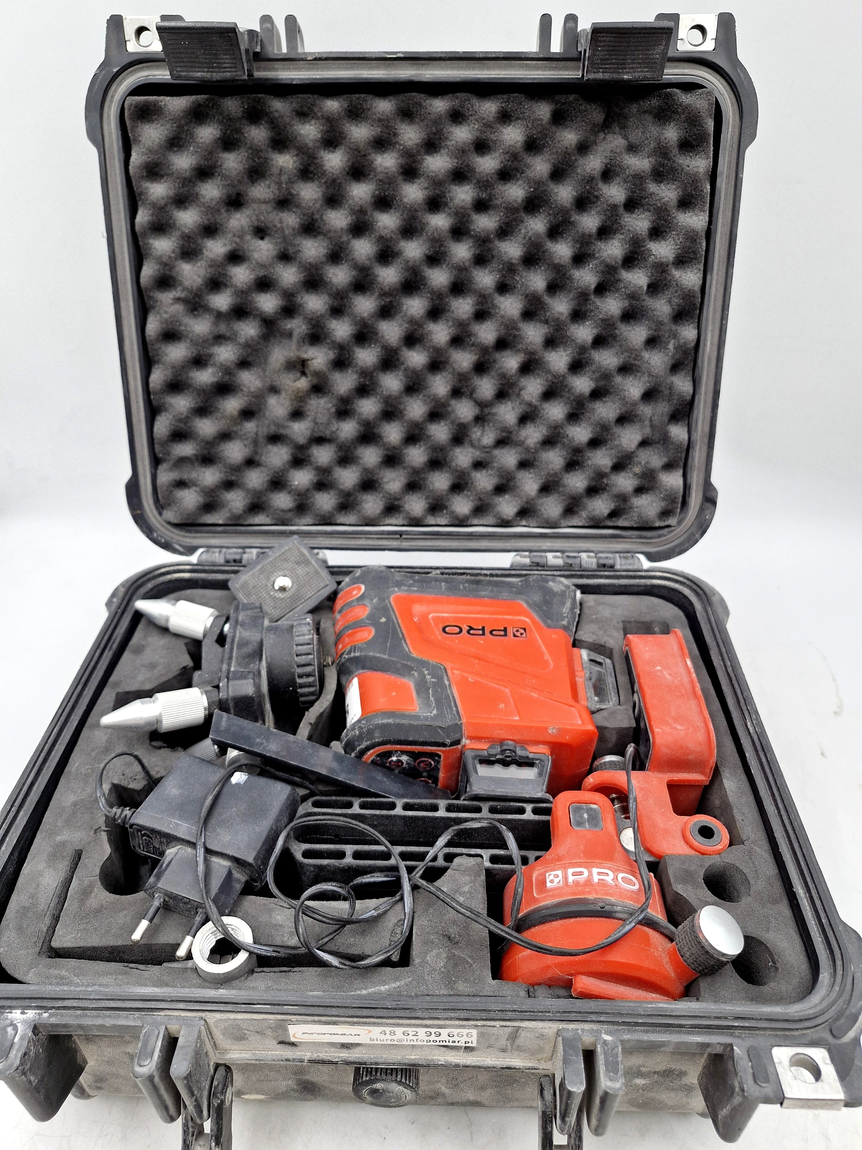 laser-krzyzowy-pro-lk-3603d-osiedle-wichrowe-wzgorze-paw121-poznan-ska-x