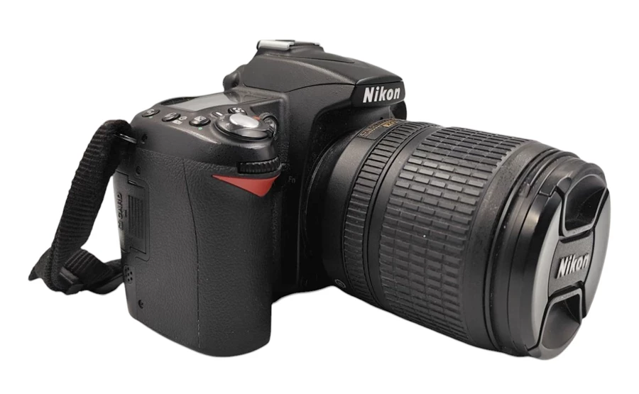 lustrzanka-nikon-d90-obiektyw-nikkor-dx-18-105mm-kod-producenta-vba230k001