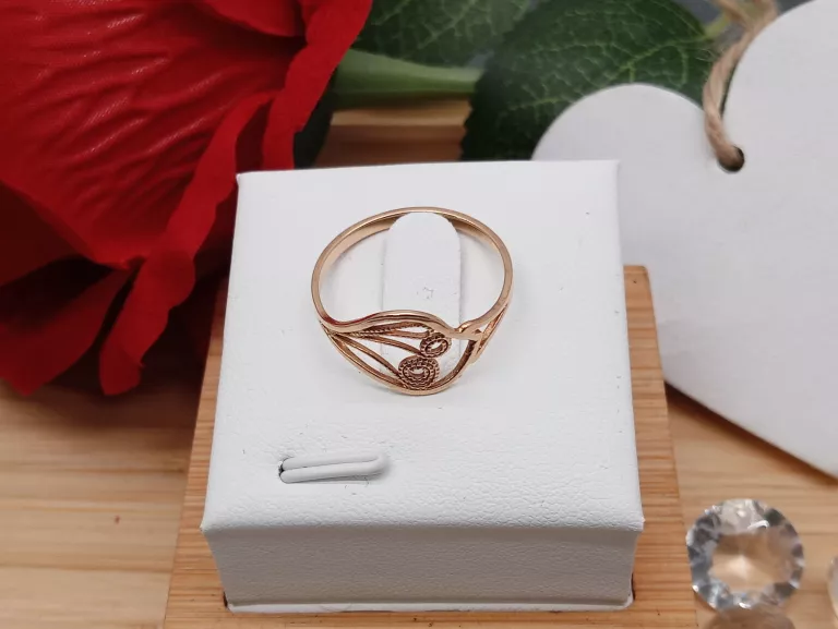 ladny-zloty-pierscionek-proby-585-waga-159