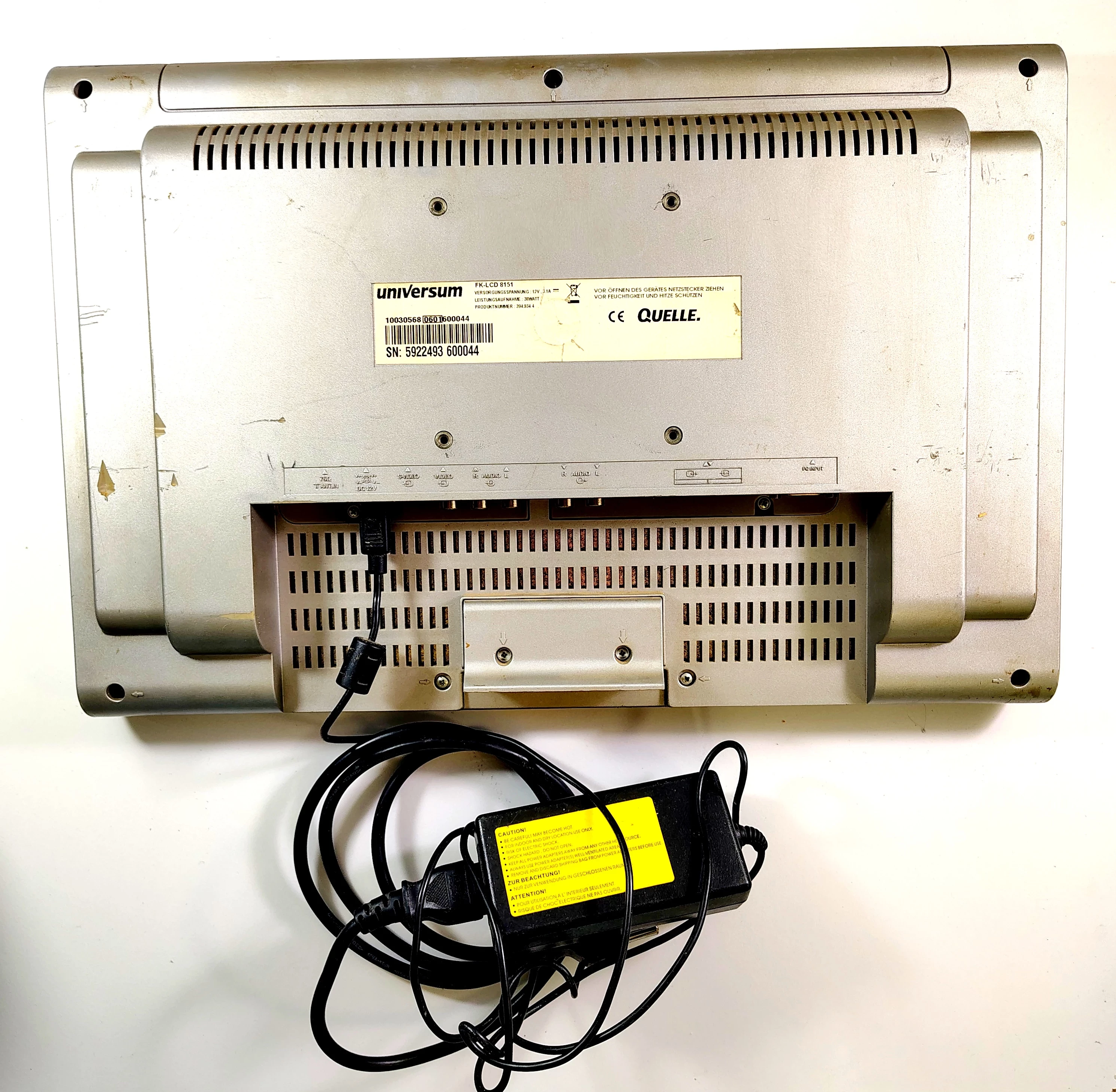 telewizormonitor-universum-ft-lcd-8151-15-cali-stan-11323-2