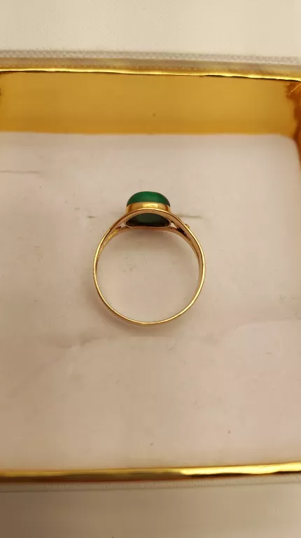 piekny-pierscionek-z-zielonym-oczkiem-185585-stan-11323-2