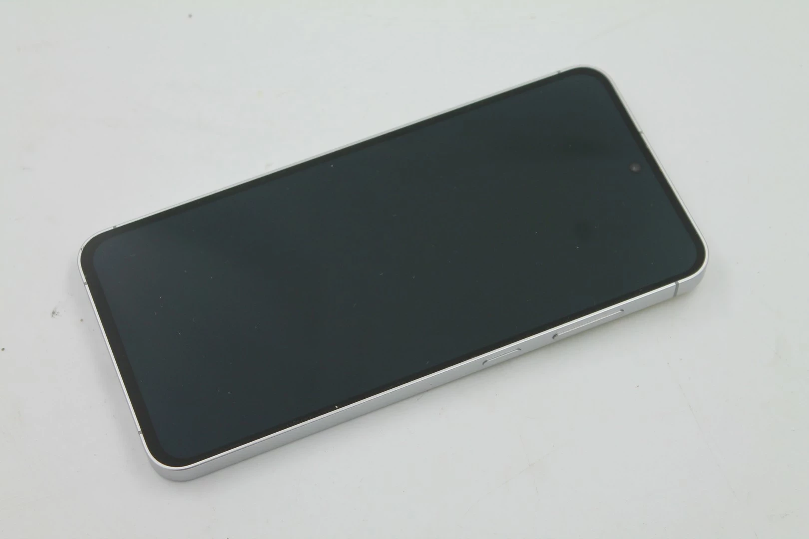 telefon-samsung-galaxy-s24-fe-ean-gtin-8806095726038