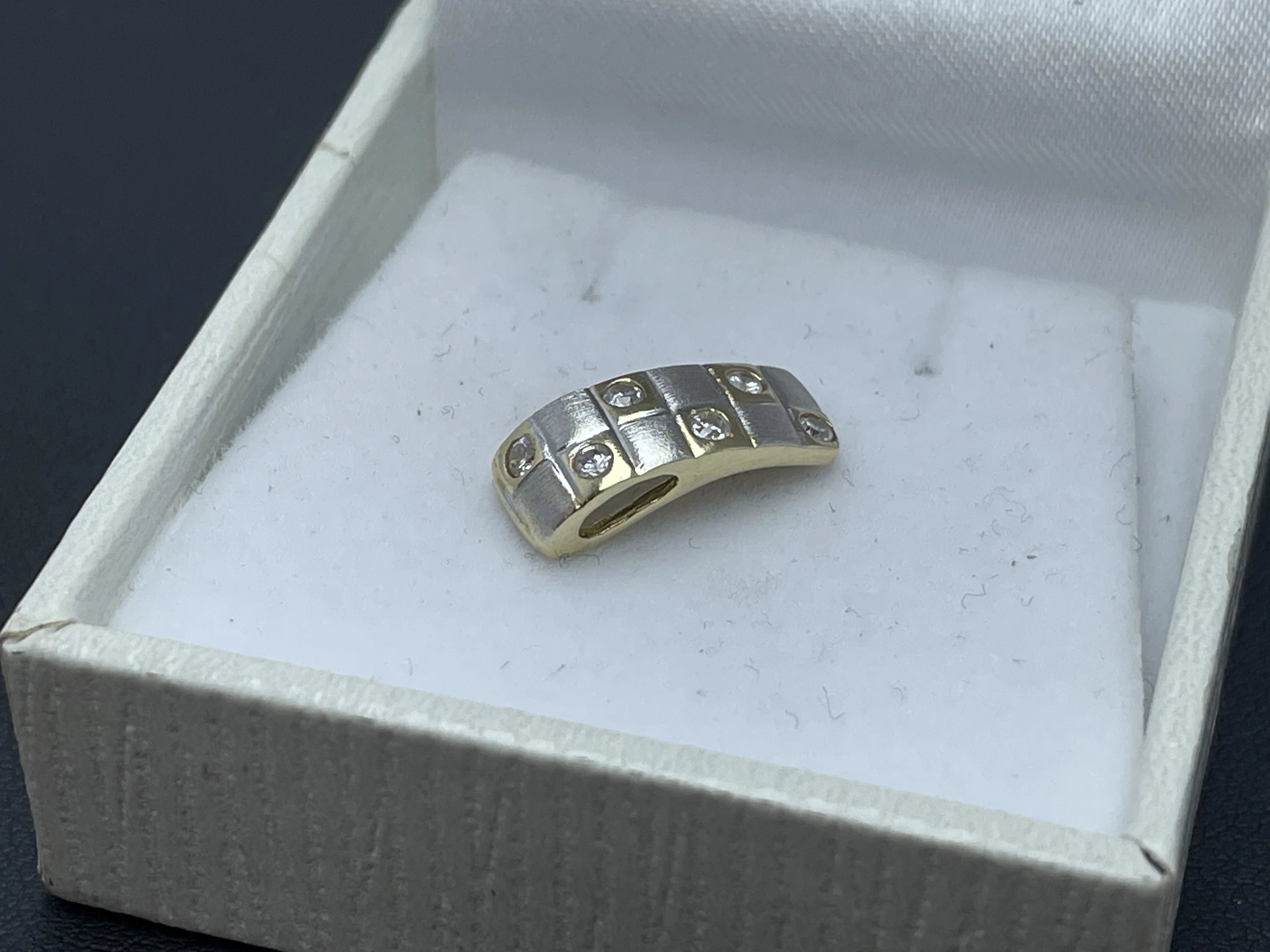 zloty-wisiorek-cykronie-585-090g-kamien-17088-128