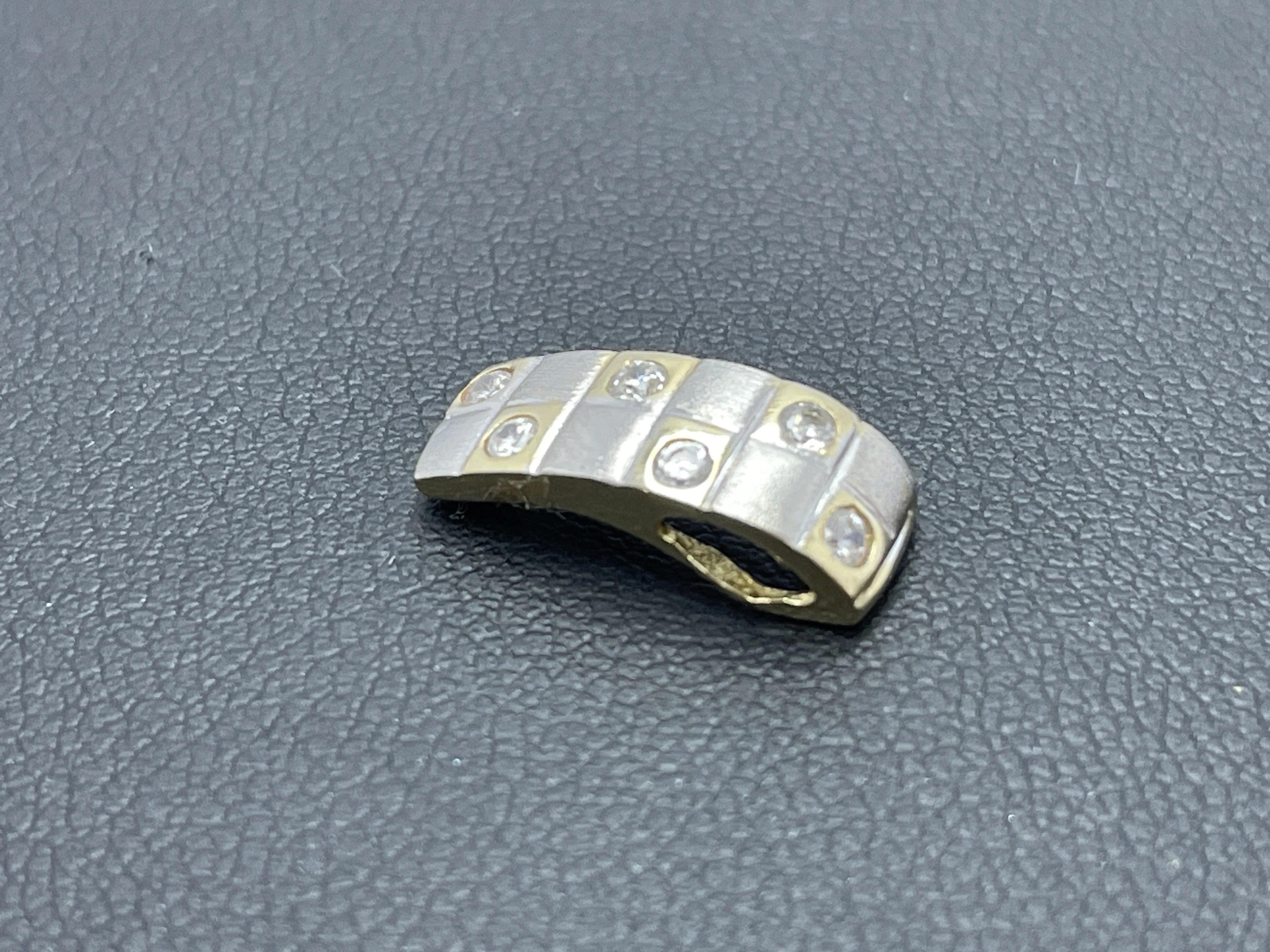 zloty-wisiorek-cykronie-585-090g-stan-11323-2