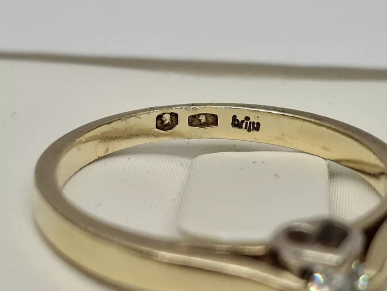 zloty-zareczynowy-pierscionek-z-sercem-585-228g-r13-brylant-008ct-marka-248811-958954