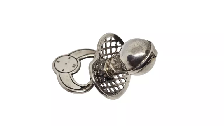 srebrny-smoczek-w2167-targowa-32-warszawa