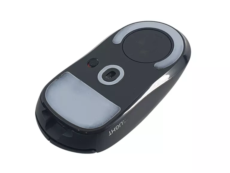 myszka-bezprzewodowa-logitech-g-pro-x-superlight-stan-11323-2