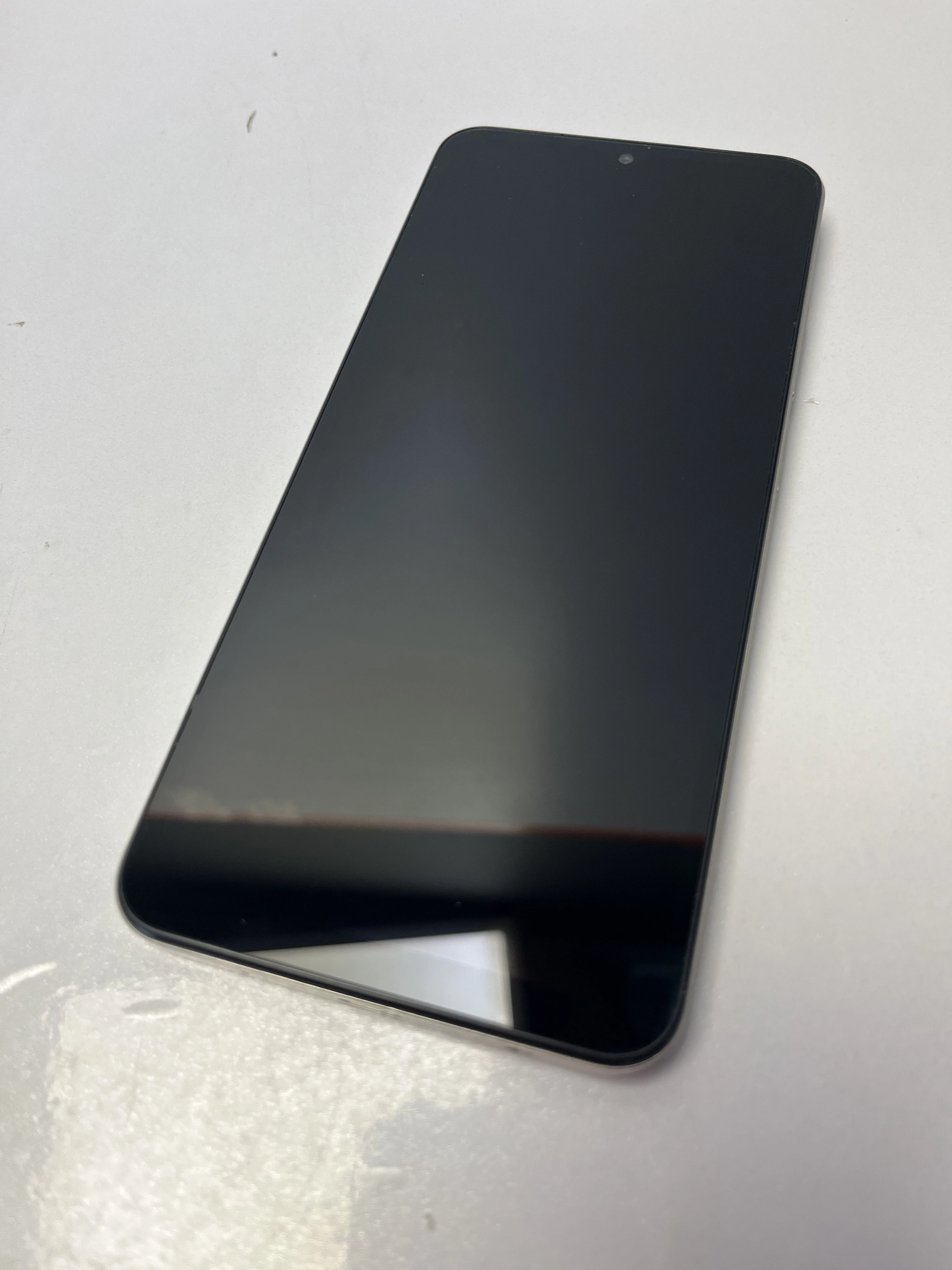 telefon-xiaomi-redmi-a5-opis-wbudowana-pamiec-202869-214193