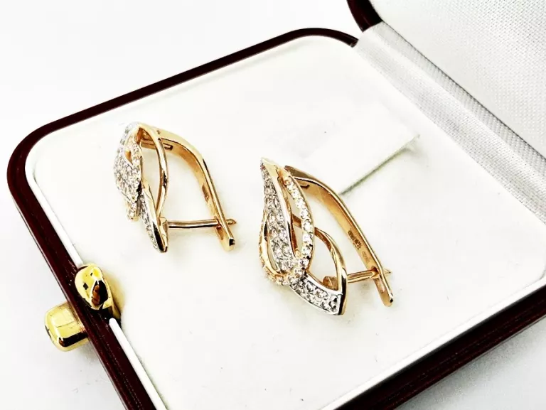 zlote-kolczyki-z-cyrkoniami-p585-zapiecie-angielskiem-waga-408-material-15835-2