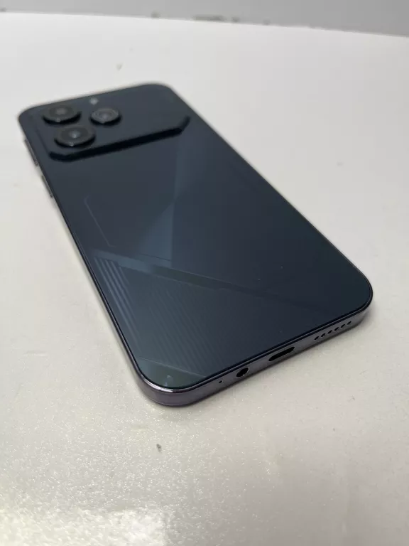 telefon-tenco-pova-6-pro-przekatna-ekranu-678