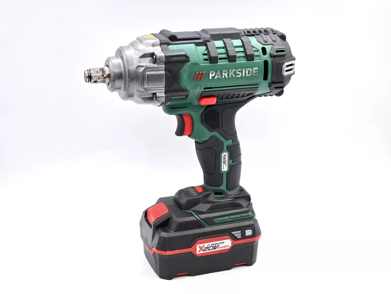 klucz-udarowy-parkside-passk-20-li-a1-20v-400nm-40ah-nasadki-walizka-stan-11323-2