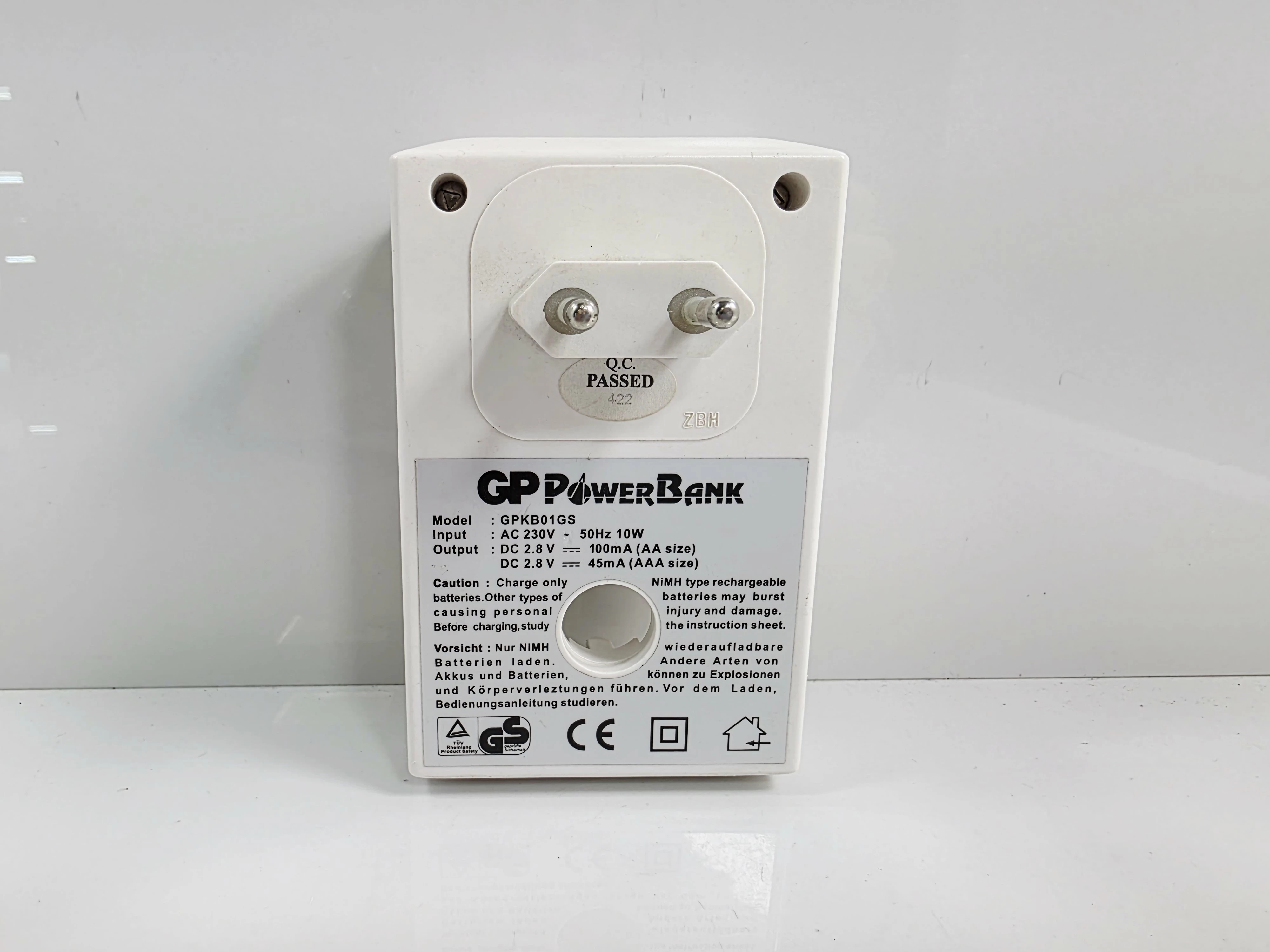 ladowarka-akumulatorow-gp-stan-11323-2