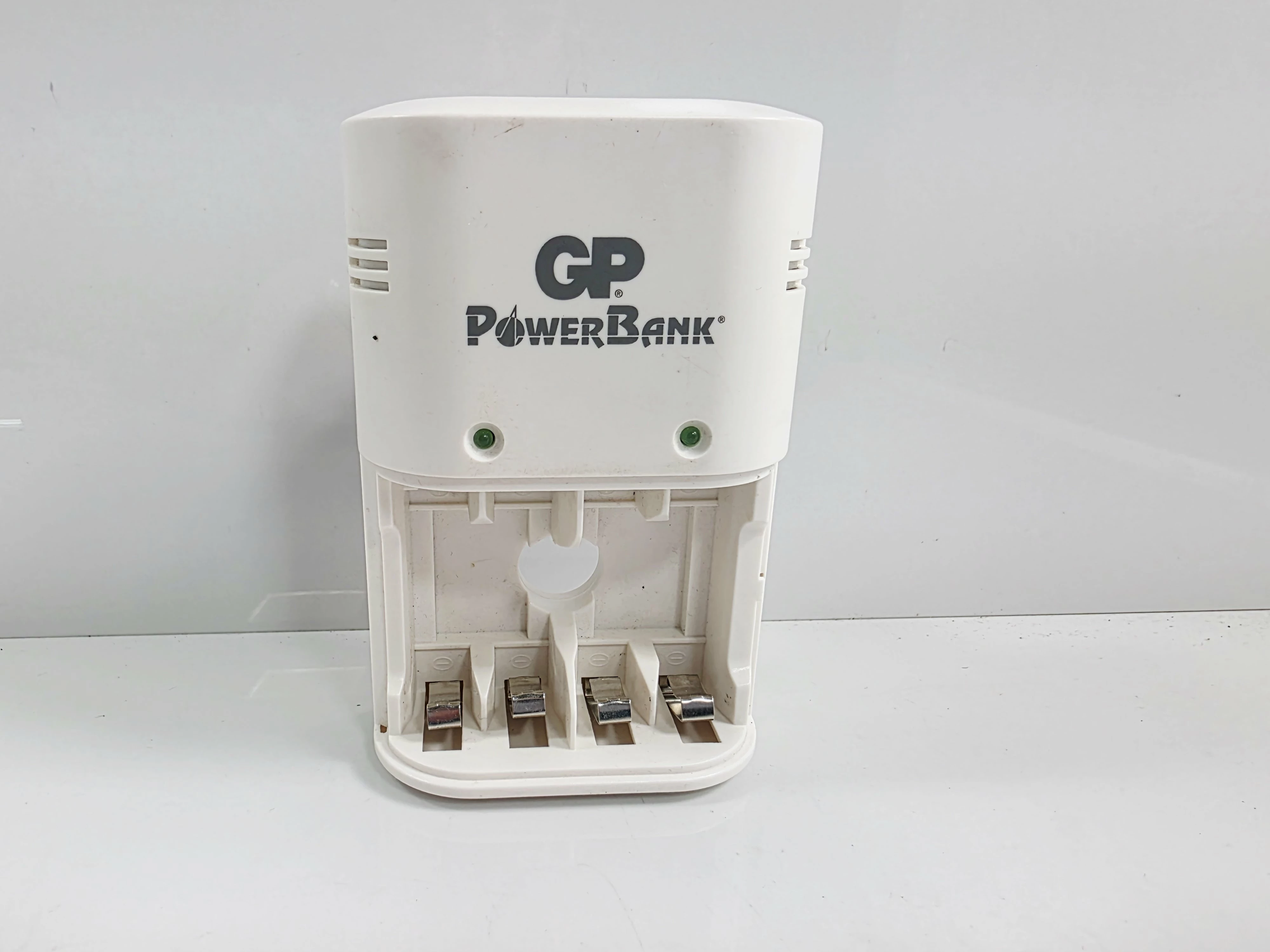 ladowarka-akumulatorow-gp-poludniowa-38-przezmierowo-ska