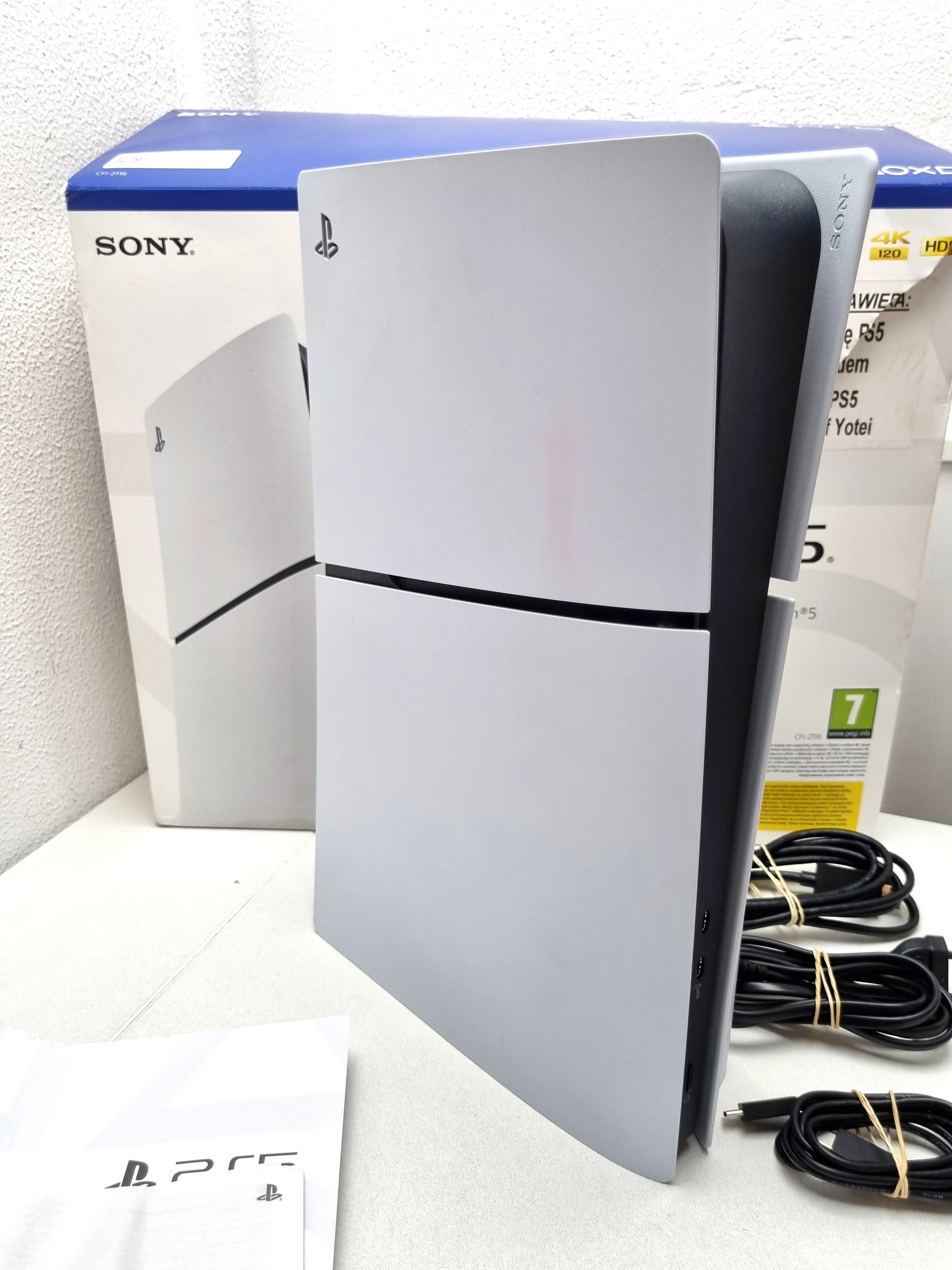 konsola-ps5-slim-1tb-pad-komplet-producent-248914-1705040